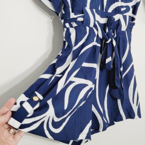 Escapada Living Romper Shorts One Piece Jumper Navy Blue White Tide S New - Picture 2 of 12